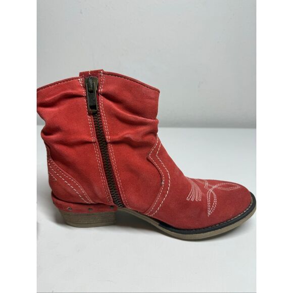 Sundance Etta Red Suede Western Festival Studded Ankle Boots Size EU 38/ 7,5 US - Picture 6 of 16